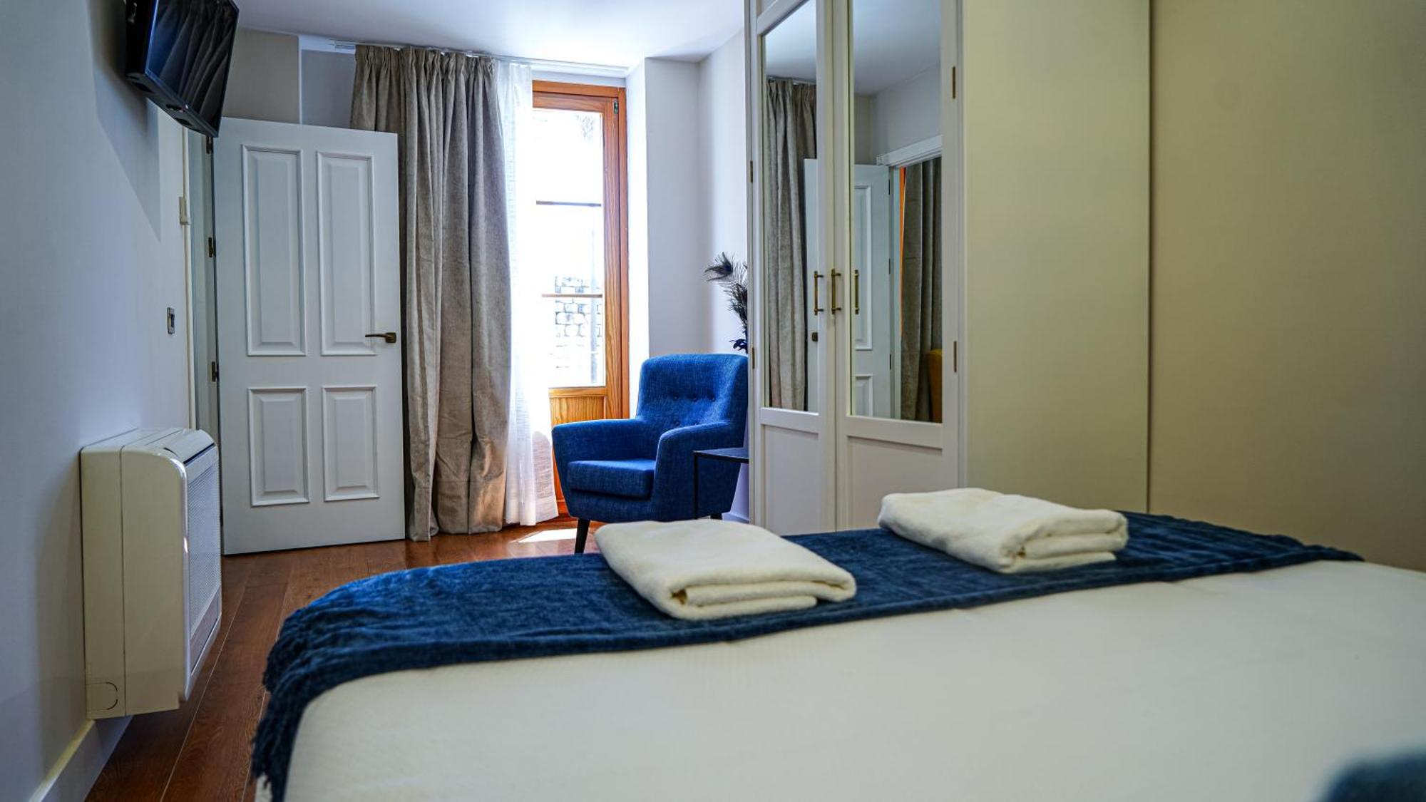 Apartamentos Puente Romano Suites Mérida Buitenkant foto