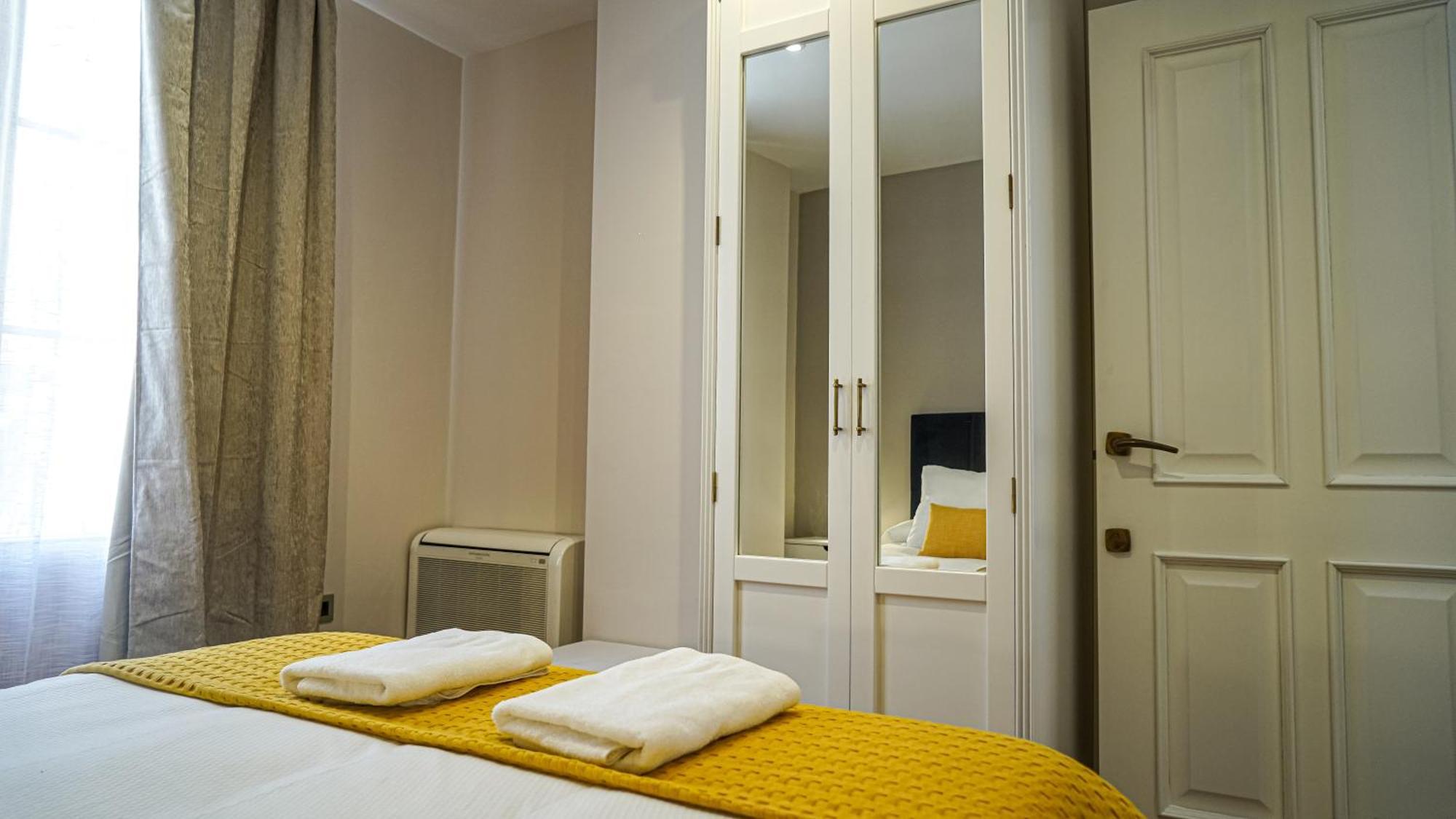 Apartamentos Puente Romano Suites Mérida Buitenkant foto